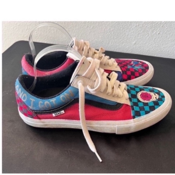 Vans checkerboard hand-painted Grateful Dead sneakers - Picture 6 of 9
